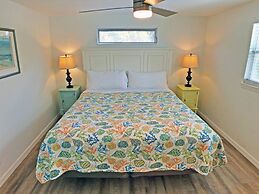 Siesta Heron Suites & Villas