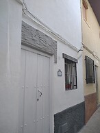 Rural House in Niguelas