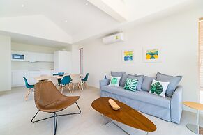 HSH V3 4 Bed Sea View Bang Por