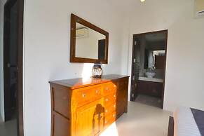 Modern Tropical Villa