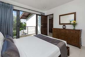 Modern Tropical Villa