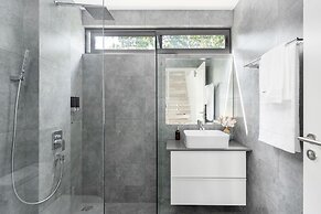 Villa Casa Bella - Luxury, Private Pool Villa