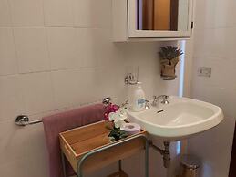 Bnbook - La Casa sul Lago Maggiore