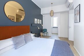 ROMAC - Trinity II with Sauna & Hot Tub