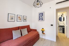 ROMAC - Trinity II with Sauna & Hot Tub