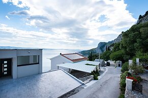 House Dunja