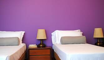 Bnbook - Sesto Calende Train Station