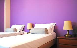 Bnbook - Sesto Calende Train Station