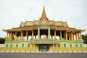 Hyatt Regency Phnom Penh