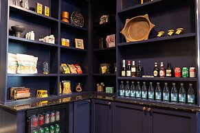 The Exchange Sacramento, Curio Collection by Hilton