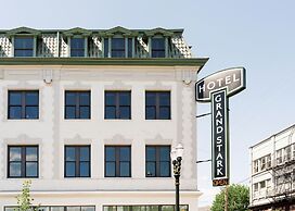 Hotel Grand Stark