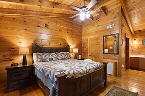 Cozy Bear Lodge