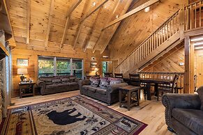 Cozy Bear Lodge