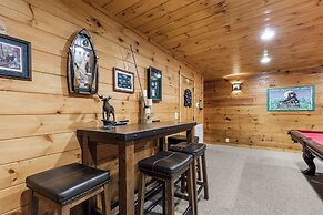 Cozy Bear Lodge