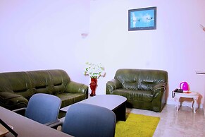 Nora Hotel