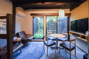 4S STAY Awaikeda Honmachi St.