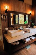 Lihim Resorts