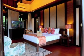 Lihim Resorts