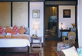 Lihim Resorts