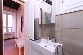 Piazza Navona Apartments