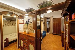 Piazza Navona Apartments