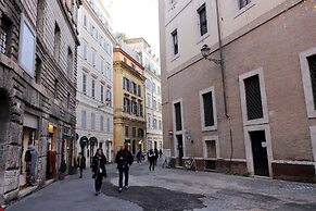 Piazza Navona Apartments