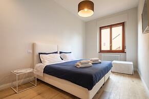 Ponte Vecchio White by Mmega