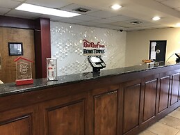 HomeTowne Studios By Red Roof Augusta