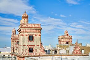 Tandem Torres De Cádiz Suites