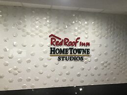 HomeTowne Studios by Red Roof Bordentown - McGuire AFB