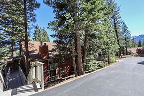 Hidden Valley 40 Walk to the Village, Quiet Forest Setting, Great Comp