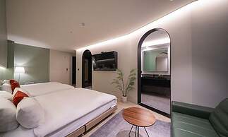 Daegu Eastern Hotel Lions Park