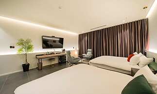 Daegu Eastern Hotel Lions Park