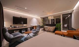 Daegu Eastern Hotel Lions Park