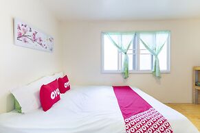 OYO 75359 Thaiburi Thara Resort