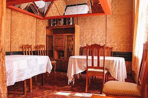 MAXROOMS Novozybkov Iput