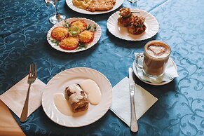 MAXROOMS Novozybkov Iput