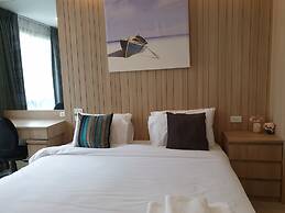 The Chezz Condominium by Patsamon