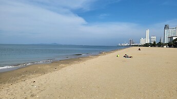 The Chezz Condominium by Patsamon