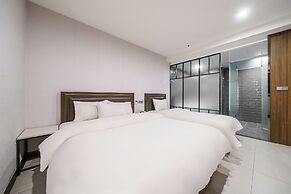 Mind Hotel
