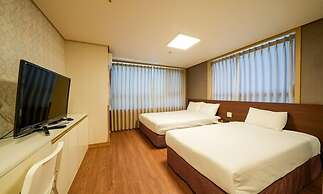 Hotel Aventree Yeouido