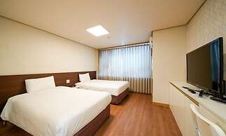 Hotel Aventree Yeouido