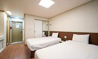 Hotel Aventree Yeouido
