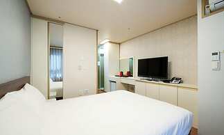 Hotel Aventree Yeouido