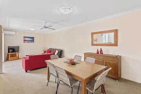 Kiah Unit 18 53 Victoria Parade