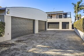 Soldiers Point Road Unit 1 197