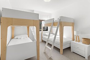 Soldiers Point Road Unit 1 197