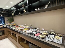 Days Hotel by Wyndham Istanbul Maltepe