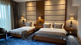 Days Hotel by Wyndham Istanbul Maltepe