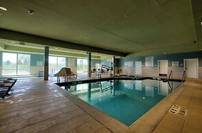 Holiday Inn Express & Suites Onalaska La Crosse Area by IHG